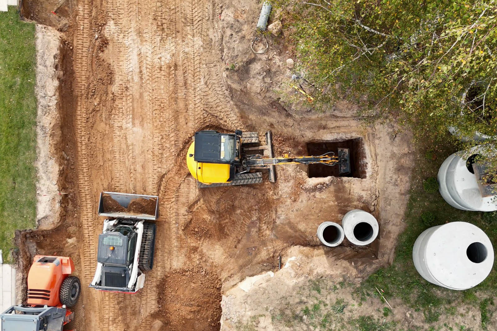 Inžinerinių tinklų įrengimo kasimo darbai-02Z