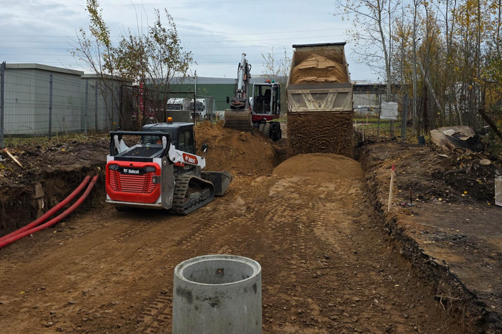 Inžinerinių tinklų įrengimo kasimo darbai-03Z