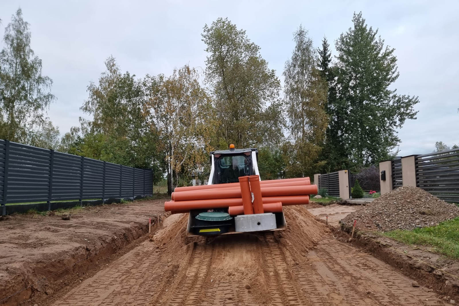 Inžinerinių tinklų įrengimo kasimo darbai-16Z