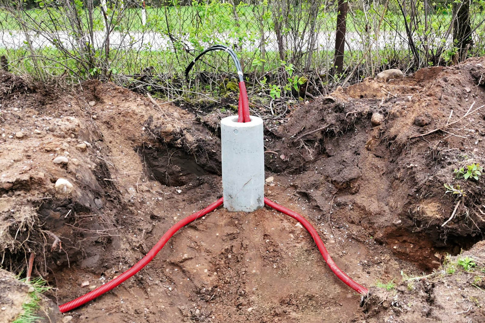 Kvartalų, gatvių ir aikštelių apšvietimo įrengimas-006z