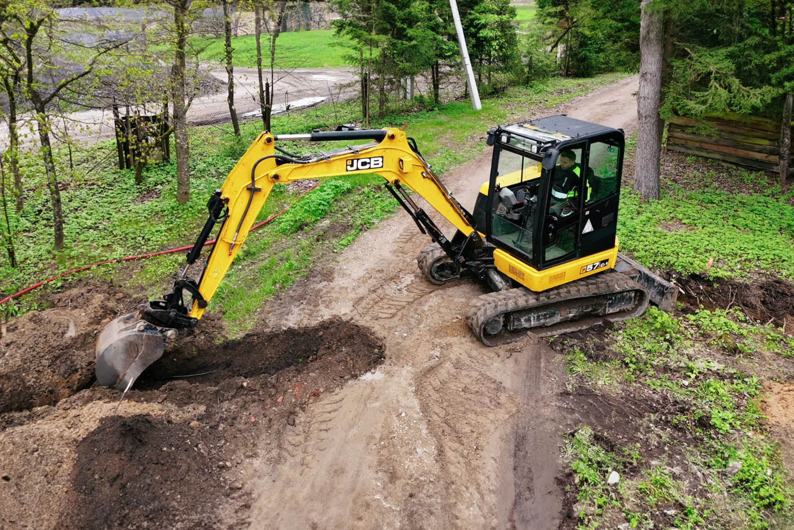 Kvartalų, gatvių ir aikštelių apšvietimo įrengimas-008z