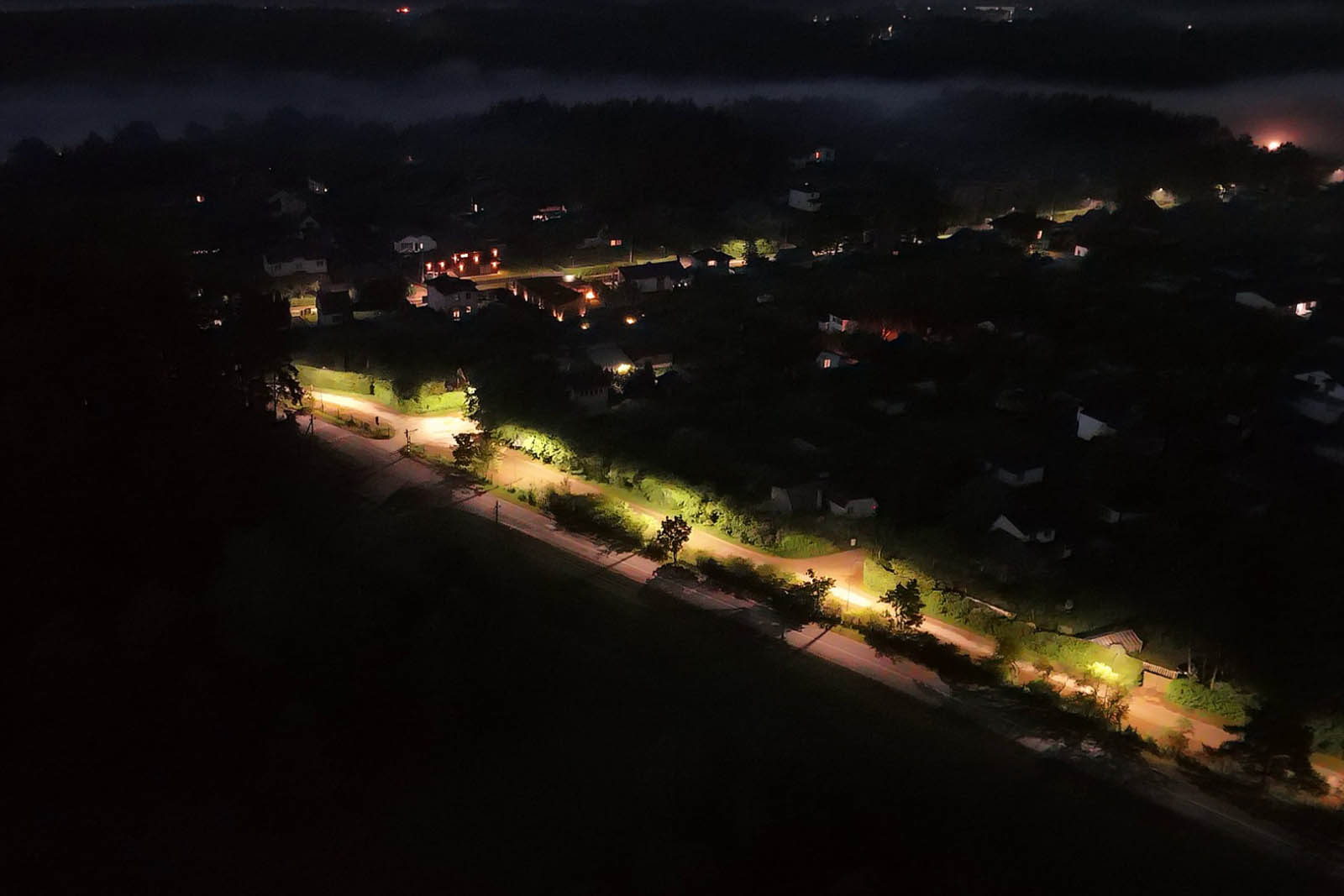 Kvartalų, gatvių ir aikštelių apšvietimo įrengimas-020z